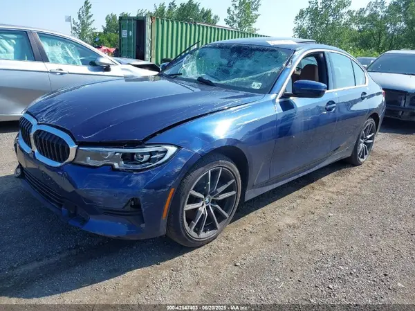 3MW5R7J00L8B35571 2020 BMW 3ER - Image 2