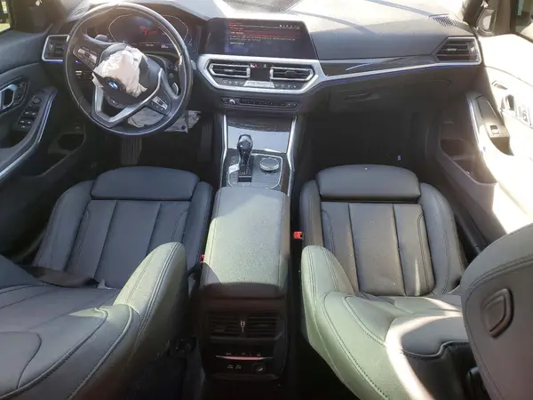 3MW5R7J00L8B35943 2020 BMW 3ER - Image 8