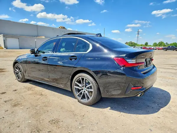 3MW5R7J00L8B37630 2020 BMW 3ER - Image 2