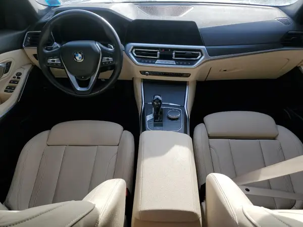 3MW5R7J00M8B61086 2021 BMW 3ER - Image 8