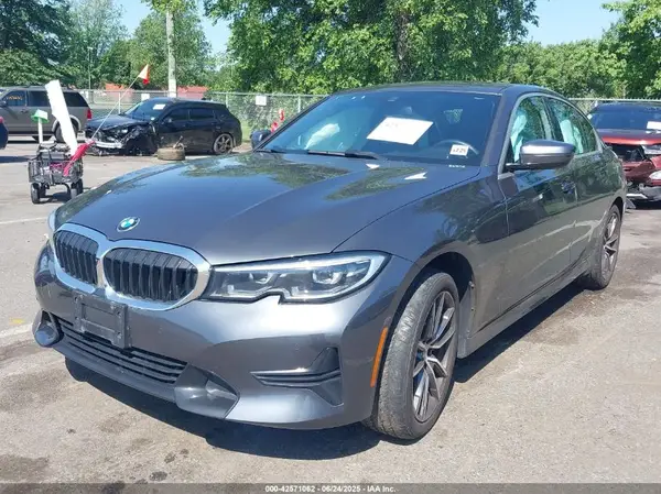 3MW5R7J00M8B63534 2021 BMW 3ER - Image 2