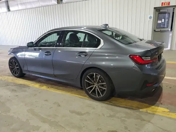 3MW5R7J00M8B78227 2021 BMW 3ER - Image 2