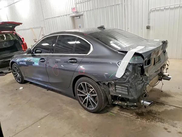 3MW5R7J00M8B80348 2021 BMW 3ER - Image 2