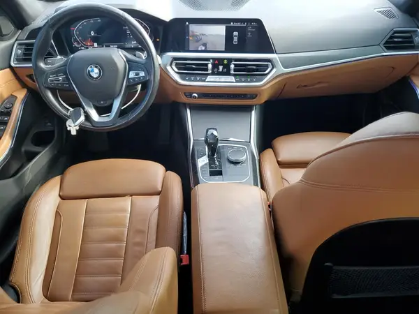 3MW5R7J00M8B87882 2021 BMW 3ER - Image 8