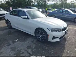 3MW5R7J01M8B51232 2021 BMW 3ER