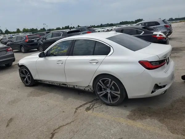 3MW5R7J01M8B67771 2021 BMW 3ER - Image 2