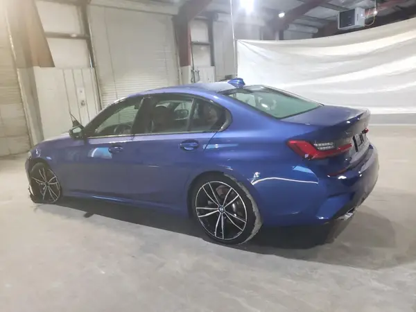 3MW5R7J01M8B94016 2021 BMW 3ER - Image 2