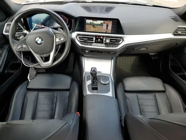 3MW5R7J01M8C03975 2021 BMW 3ER - Image 8
