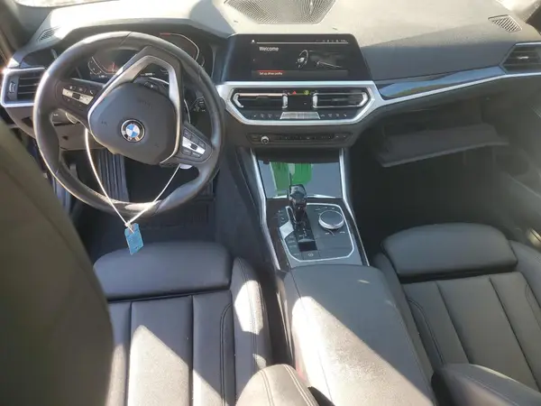 3MW5R7J02L8B22627 2020 BMW 3ER - Image 8