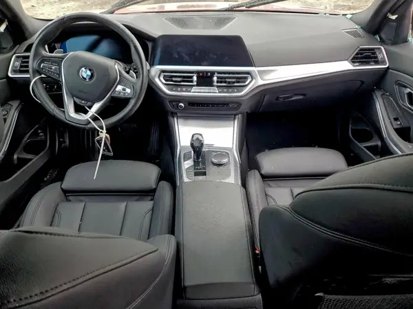 3MW5R7J02L8B25642 2020 BMW 3ER - Image 8