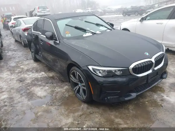 3MW5R7J02L8B27598 2020 BMW 3ER - Image 1