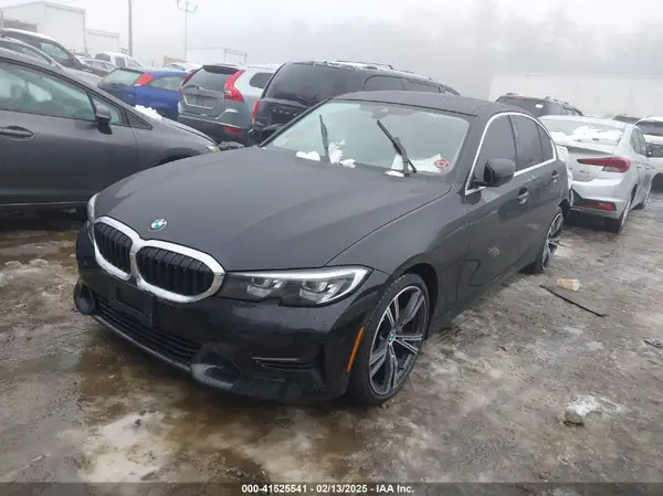 3MW5R7J02L8B27598 2020 BMW 3ER - Image 2