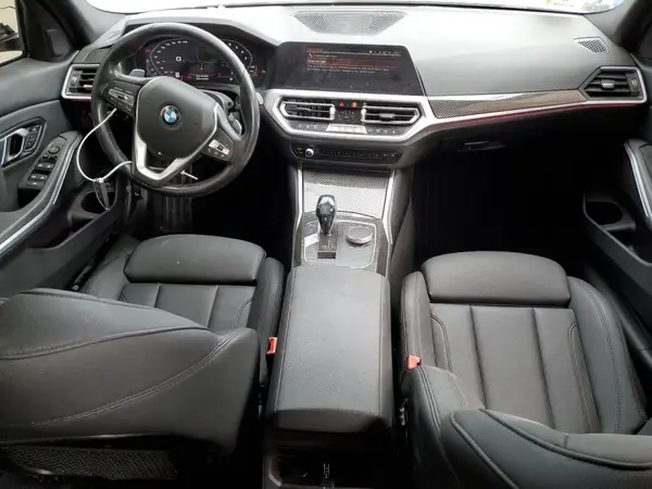 3MW5R7J02L8B35863 2020 BMW 3ER - Image 8
