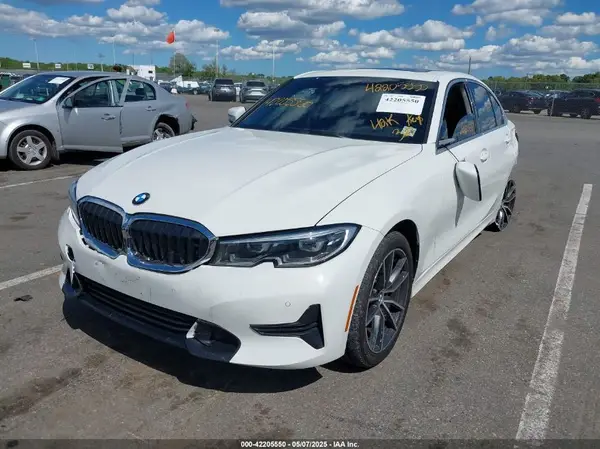 3MW5R7J02M8B52034 2021 BMW 3ER - Image 2