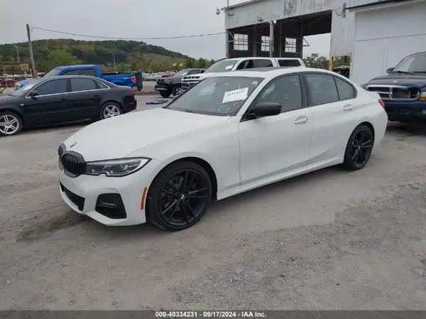 3MW5R7J02M8C19134 2021 BMW 3ER - Image 2