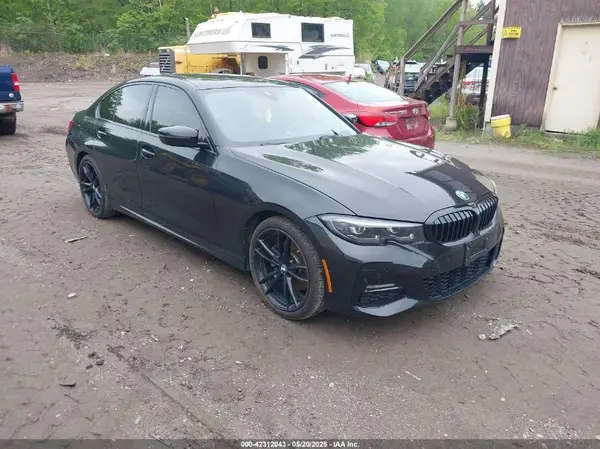 3MW5R7J02N8C24917 2022 BMW 3ER - Image 1