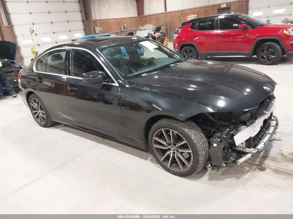 3MW5R7J03L8B09370 2020 BMW 3ER - Image 1