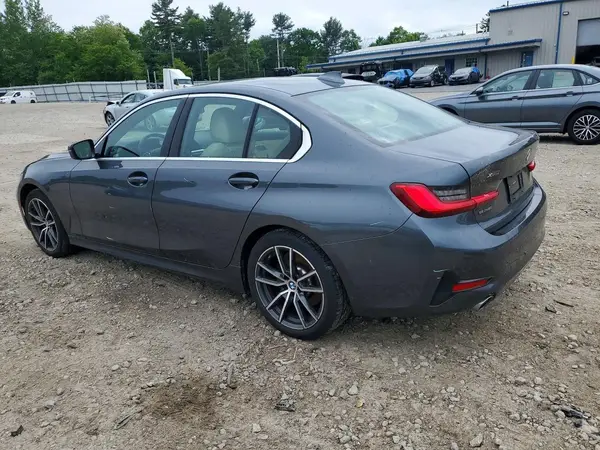 3MW5R7J03L8B11121 2020 BMW 3ER - Image 2