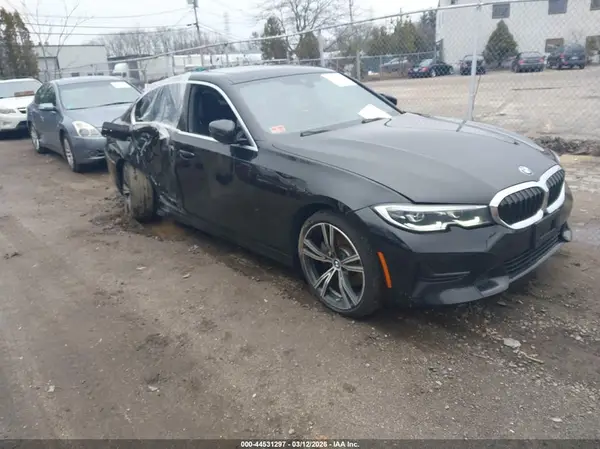 3MW5R7J03L8B13371 2020 BMW 3ER - Image 1