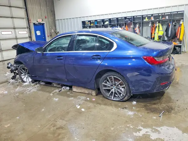3MW5R7J03L8B38545 2020 BMW 3ER - Image 2