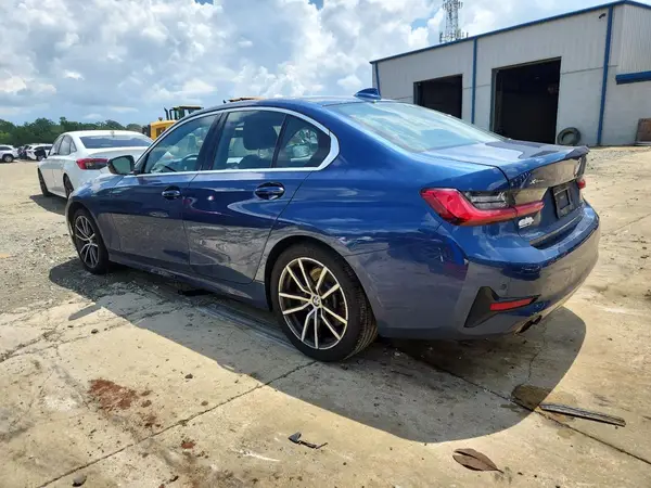 3MW5R7J03M8B49322 2021 BMW 3ER - Image 2