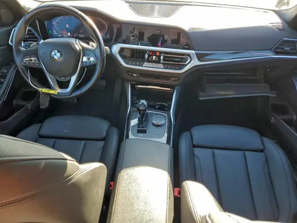 3MW5R7J03M8B61244 2021 BMW 3ER - Image 8