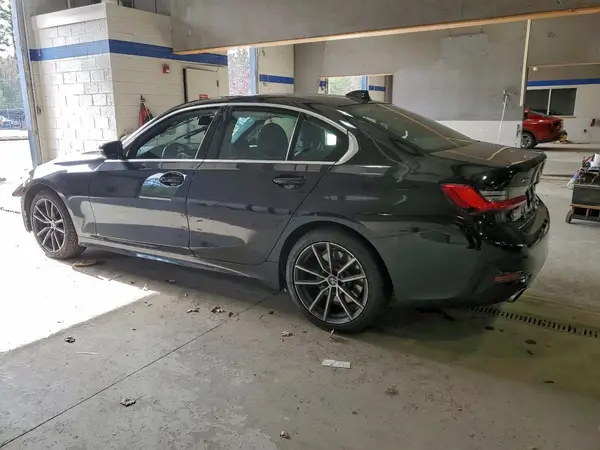 3MW5R7J03M8B82479 2021 BMW 3ER - Image 2