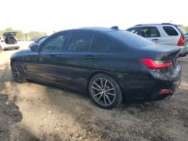 3MW5R7J03M8B89240 2021 BMW 3ER - Image 2
