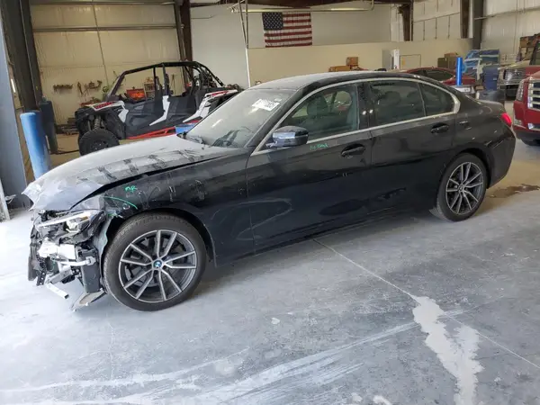 3MW5R7J03N8C29897 2022 BMW 3ER - Image 1