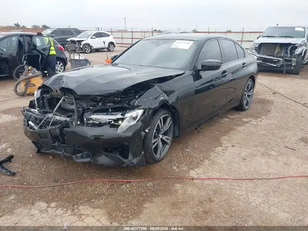 3MW5R7J03N8C59689 2022 BMW 3ER - Image 2