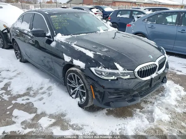 3MW5R7J03N8C70353 2022 BMW 3ER - Image 1