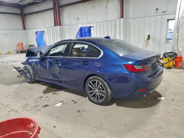 3MW5R7J04L8B04047 2020 BMW 3ER - Image 2