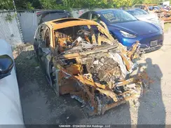3MW5R7J04L8B08213 2020 BMW 3ER