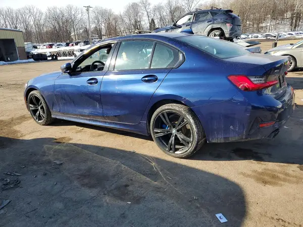 3MW5R7J04L8B13279 2020 BMW 3ER - Image 2