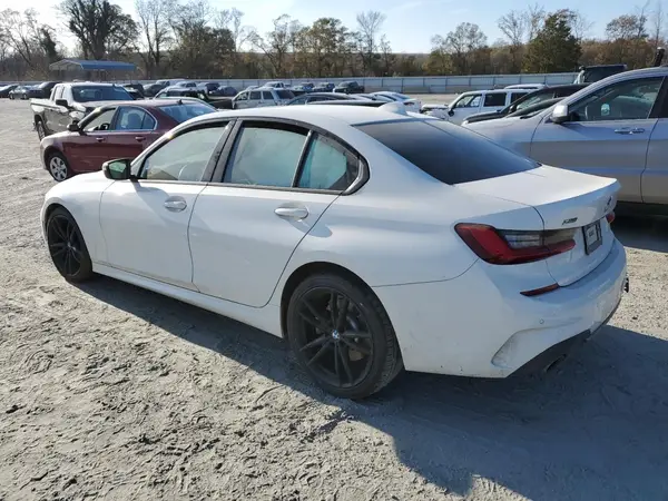 3MW5R7J04L8B17834 2020 BMW 3ER - Image 2
