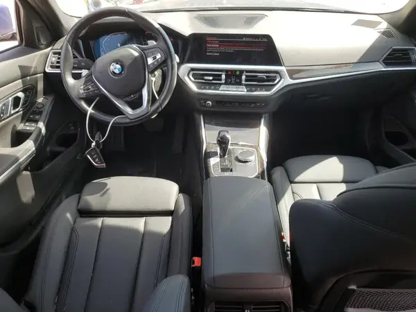 3MW5R7J04M8C21628 2021 BMW 3ER - Image 8