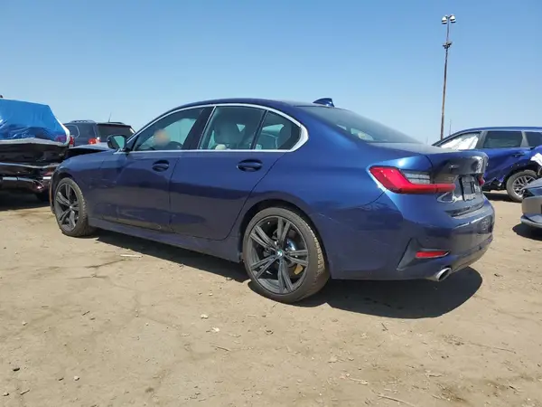 3MW5R7J05L8B12657 2020 BMW 3ER - Image 2