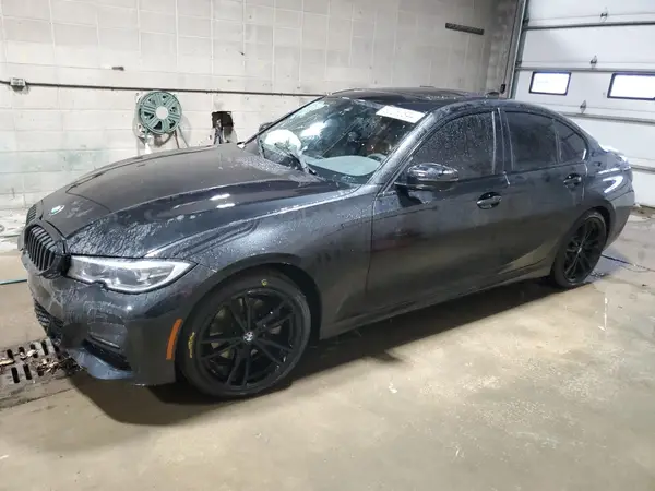 3MW5R7J05M8B69412 2021 BMW 3ER - Image 1