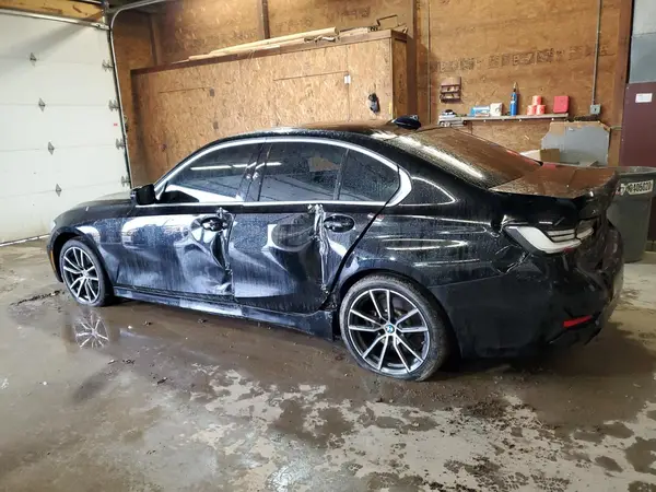 3MW5R7J05M8B76456 2021 BMW 3ER - Image 2