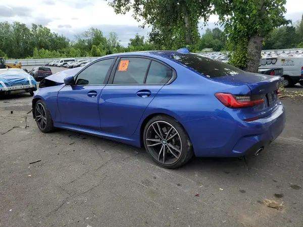3MW5R7J05M8C00335 2021 BMW 3ER - Image 2