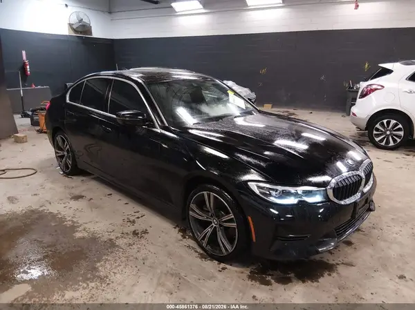 3MW5R7J06L8B13347 2020 BMW 3ER - Image 1