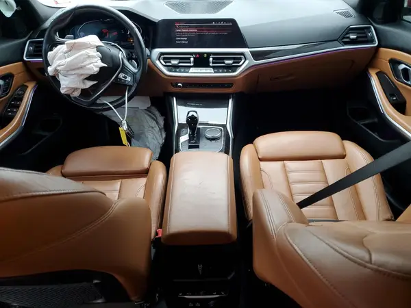 3MW5R7J06L8B30505 2020 BMW 3ER - Image 8