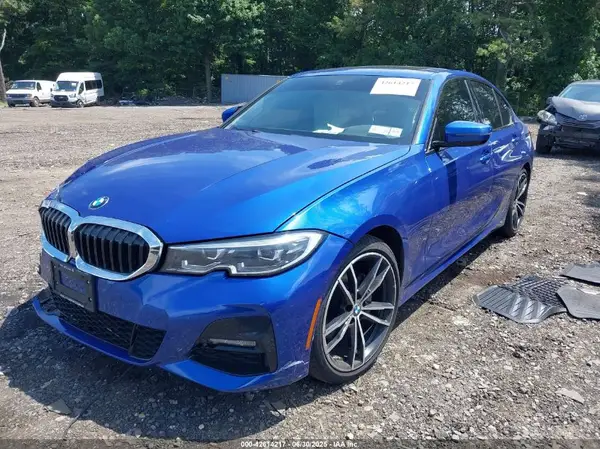 3MW5R7J06M8B57530 2021 BMW 3ER - Image 2