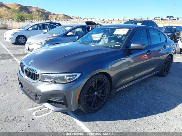 3MW5R7J06N8C42529 2022 BMW 3ER - Image 2
