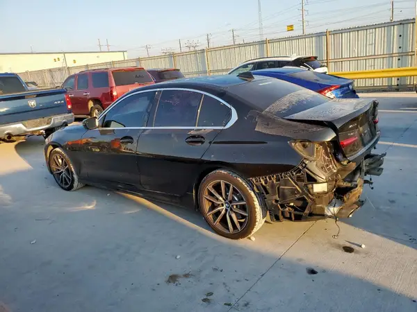 3MW5R7J07L8B05886 2020 BMW 3ER - Image 2