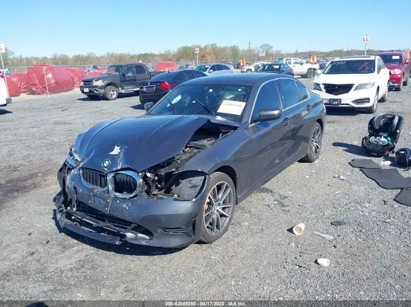 3MW5R7J07L8B16676 2020 BMW 3ER - Image 2