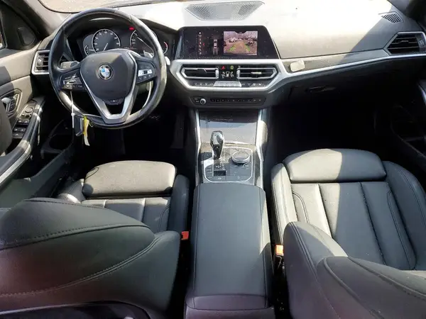 3MW5R7J07L8B29301 2020 BMW 3ER - Image 8
