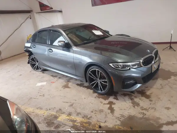 3MW5R7J07M8B53194 2021 BMW 3ER - Image 1