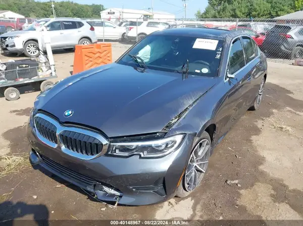 3MW5R7J07N8C64295 2022 BMW 3ER - Image 2