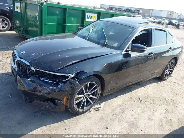 3MW5R7J08L8B10742 2020 BMW 3ER - Image 2